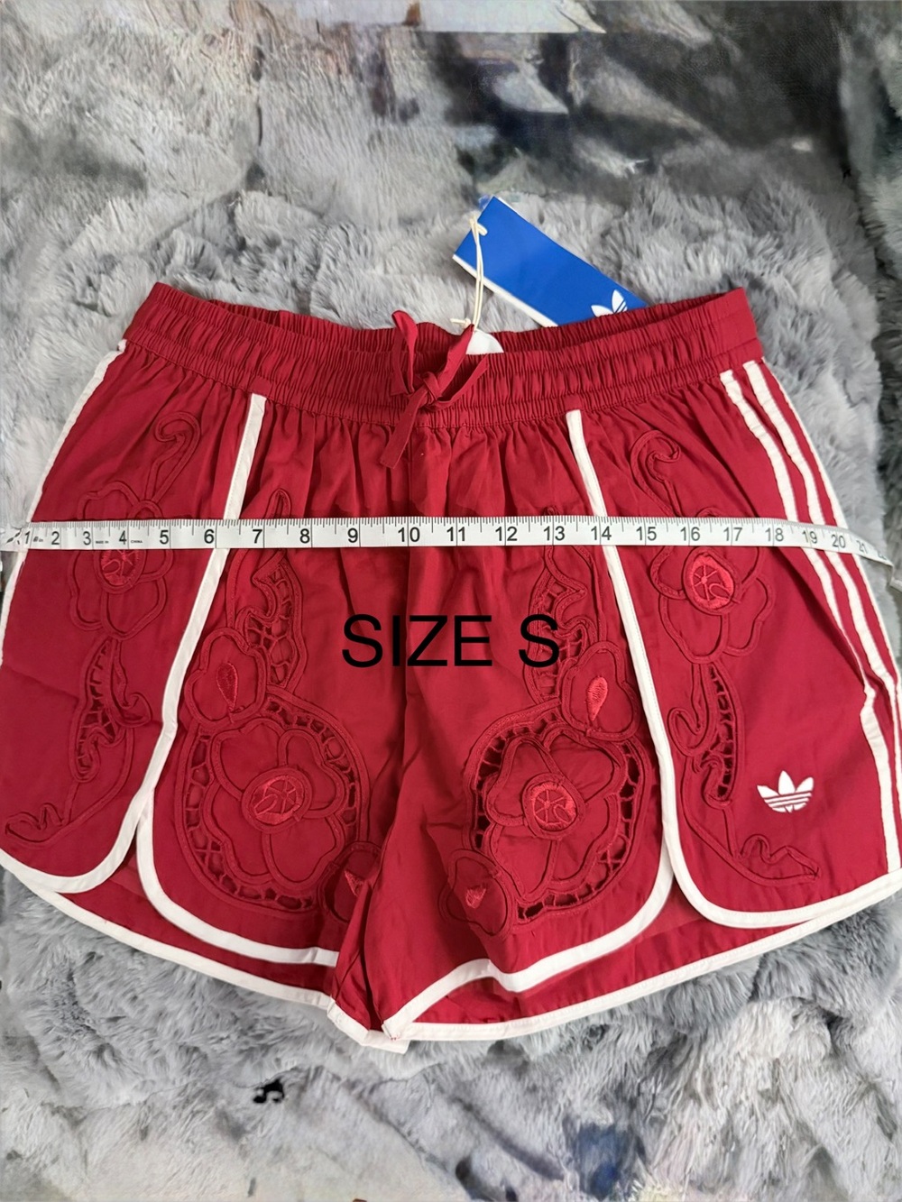 NWT adidas Originals x ASOS cutwork sprinter shorts in red - Picture 10 of 10